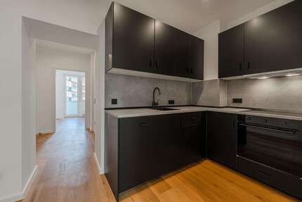 WG-Zimmer in Düsseldorf 550,00 € 10 m²