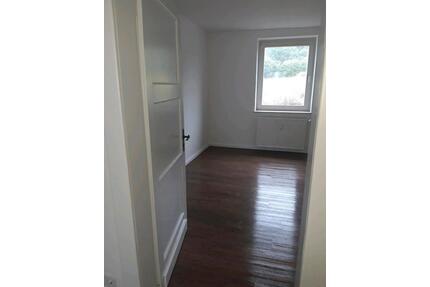 WG ZIMMER Wohnung Netphen - 350,00&nbsp;EUR Kaltmiete, ca.&nbsp; 40,00&nbsp;m&sup2; in Netphen (PLZ: 57250)