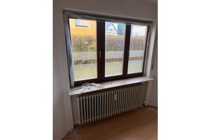 2 12 Zimmer Wohnung in Öhringen