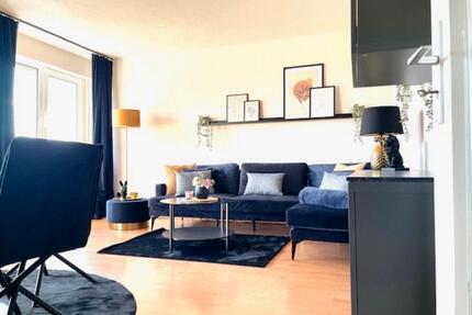 2-Zimmer -Wohnung, 65qm - teilmöbliert & Balkon & Garage - Nürnberg Erlenstegen