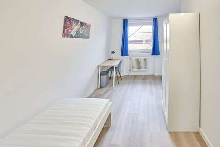 WG-Zimmer in Düsseldorf 619,00 € 11 m²