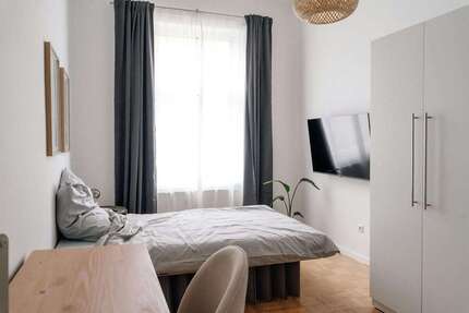 WG-Zimmer in Frankfurt am Main 950,00 € 17 m²