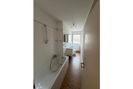 3,5-Zimmer Wohnung in Essen Frohnhausen - Bochum Bochum-Südwest