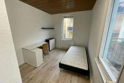 WG-Zimmer in Stuttgart 497,00 € 13 m²