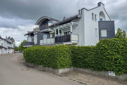 Moderne, frische 3-Zimmer DG Wohnung am Triftbach in Bad Aibling!