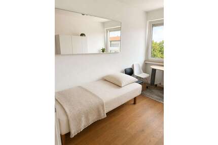 WG-Zimmer in Garching bei München 750,00 € 9 m²