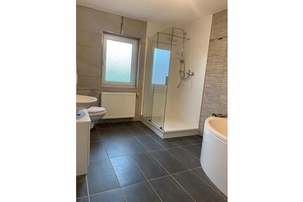 WG Zimmer Studentenzimmer mit EBK, Waschmaschine, uvm. - Birkenfeld