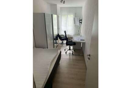 WG-Zimmer in Offenbach am Main 650,00 € 17 m²