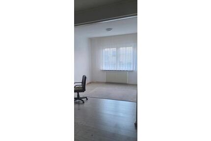 WG Zimmer in Heinsberg karken - 300,00&nbsp;EUR Kaltmiete, ca.&nbsp; 40,00&nbsp;m&sup2; in Heinsberg (PLZ: 52525)