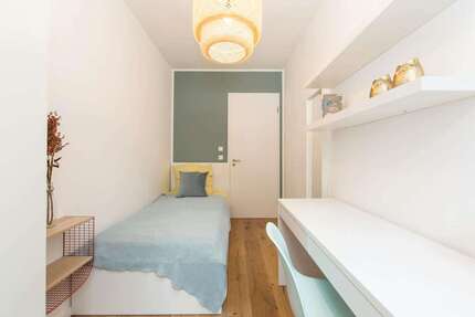WG-Zimmer in Berlin 700,00 € 8 m²