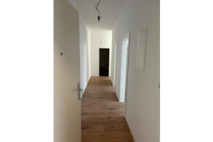 ***Sanierte 2-Zimmer-Wohnung in Oberschöneweide (WE 2)*** - Berlin Treptow-Köpenick