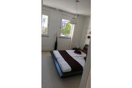 Modern möblierte 4 Zimmer Wohnung in Frankfurt zu vermieten. - Frankfurt am Main Nord-Ost