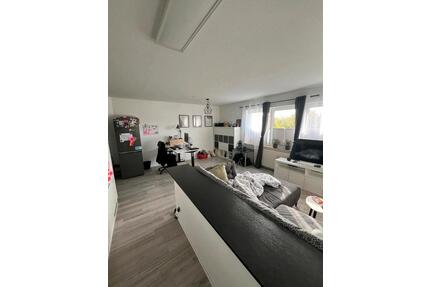 2 Zimmer Wohnung offene Küche in Berenbostel - Garbsen