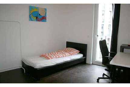 WG-Zimmer in Berlin 680,00 € 14 m²