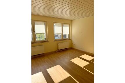 Helle 3-Zi-Whg. mit 2 Balkonen – perfekt für WG | Top-Lage - Gießen