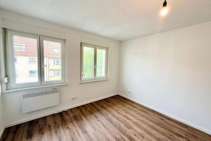 Ideal geeignet für 2-er WG! Freie & helle 2-Zimmer-Wohnung im 2.OG in nettem MFH direkt an der TH in Nürnberg Wöhrd