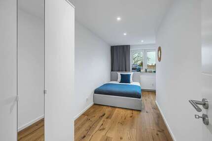 WG-Zimmer in München 700,00 € 10 m²