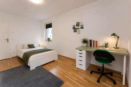 WG-Zimmer in Berlin 640,00 € 17 m²