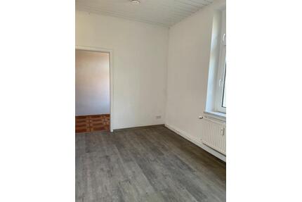 Helle 3 Zimmer Wohnung, ruhige Lage in Leipzig Paunsdorf - privat