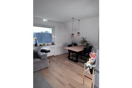 Traumhafte 2 Zimmer DG-Wohnung mit EBK - Gütersloh Isselhorst