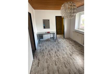 3 Zimmer Küche und Bad in DERSCHEN - Steinebach/Sieg