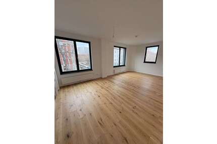 Wohnung zum Mieten in Erfurt 1.248,07 € 104.88 m²