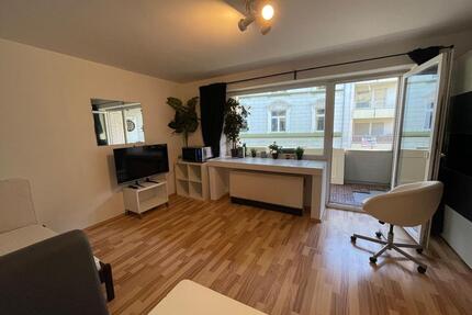 1 Zimmer Wohnung in Nippes - 780,00&nbsp;EUR Kaltmiete, ca.&nbsp; 38,00&nbsp;m&sup2; in Köln (PLZ: 50733) Nippes