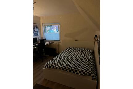 Möbliertes WG-Zimmer zur Miete in Heilbronn-Sontheim