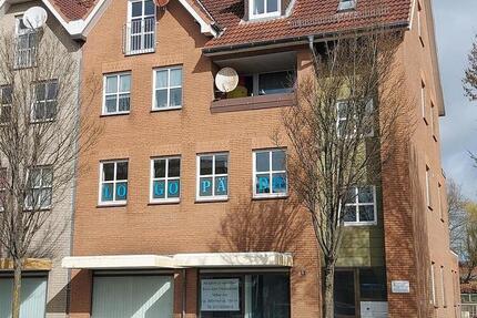 Helle, zentrale 2,5 Zimmer-WohnungWG mit Tiefgaragenstellplatz - Heide