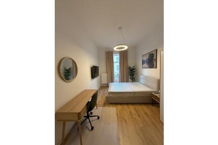 Möbliertes WG Zimmer in sarnierter Wohnung - Frankfurt am Main Niederrad