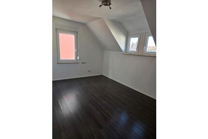 3 Zimmer Wohnung - 850,00&nbsp;EUR Kaltmiete, ca.&nbsp; 60,00&nbsp;m&sup2; in Heilbronn (PLZ: 74080) Böckingen