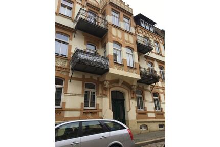 ZEITZ: Familienwohnung 3 Zimmer mit Balkon