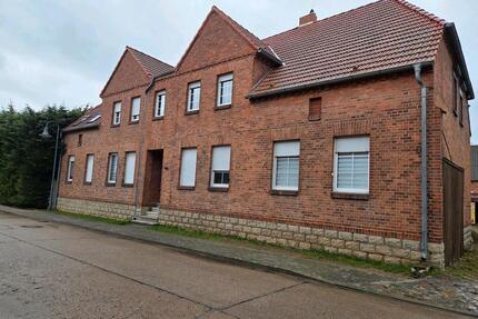 3 Helle Zimmer Wohnung - 690,00&nbsp;EUR Kaltmiete, ca.&nbsp; 82,00&nbsp;m&sup2; in Stendal (PLZ: 39576)