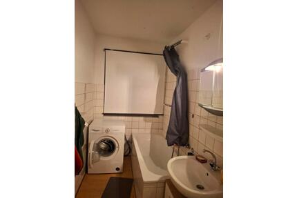 2 zimmer wohunng, plus sofa küche etc zum verkuaf - Salzgitter