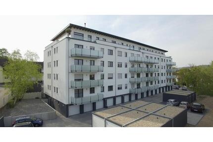 Helle Wohnatmosphäre in einer 3-Zimmer Wohnung mit Balkon - Andernach