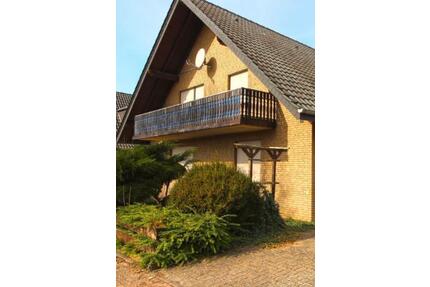 Perfekt für Paare & kleine Familien - 4 Zimmer Wohnung - Löhne