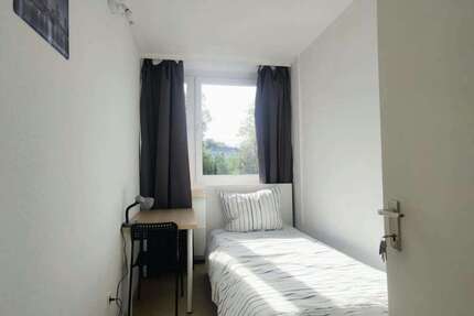 WG-Zimmer in Dortmund 360,00 € 8 m²