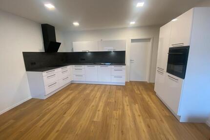 3 Zimmer Whg. Einbauküche Erstbezug nach Kernsanierung - Bad Kissingen