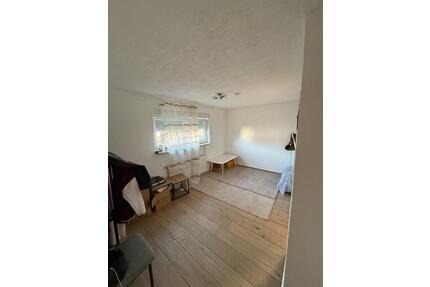 2 - Zimmer Wohnung zum vermieten - Neckartenzlingen