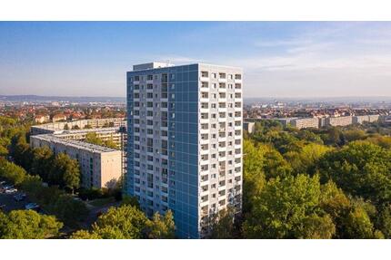 Sanierte 3 Raumwohnung mit Balkon! - Dresden Cotta