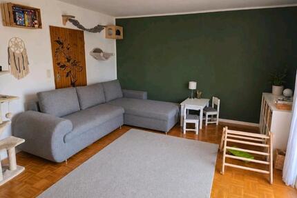 4 Zimmer Altbau Wohnung - 790,00&nbsp;EUR Kaltmiete, ca.&nbsp; 100,00&nbsp;m&sup2; in Lappersdorf (PLZ: 93138)