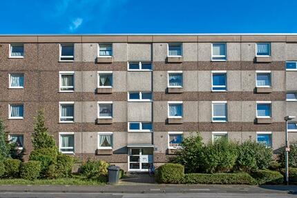 Schöne 2 Zimmer mit Balkon - bald schon zu haben! - Monheim am Rhein