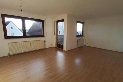 Helle 2 Zimmer Wohnung in Altbach