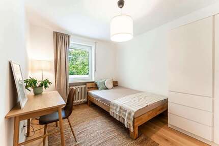 WG-Zimmer in München 700,00 € 12 m²