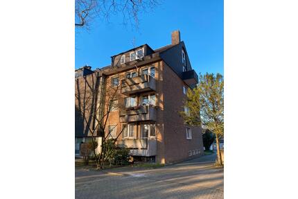 Schöne 1-Zimmer Wohnung in Duisburg-Großenbaum zu vermieten