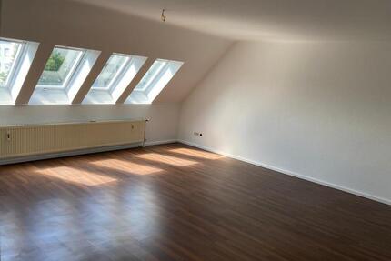 3- Zimmer Wohnung in Pforzheim Nordstadt- 81qm - TG - sofort - Reutlingen Altenburg