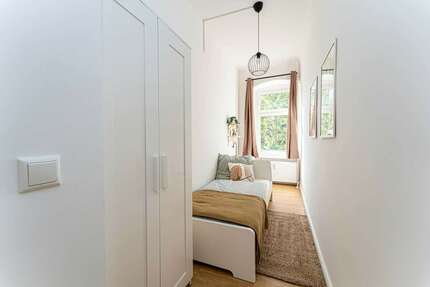 WG-Zimmer in Berlin 630,00 € 10.2 m²