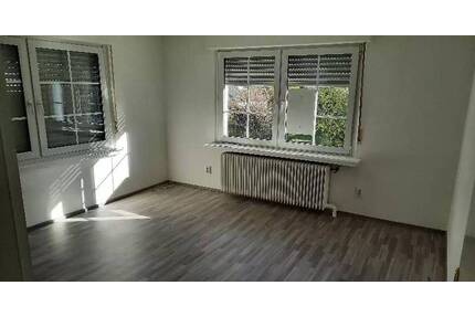 ??????Helle 3-Zimmer-Wohnung mit Einbauküche, Gartennutzung in Sankt Augustin - ab 01.09.