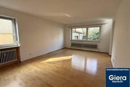 3 Zimmer Wohnung mit Loggia in der Innenstadt - Bayreuth Altstadt
