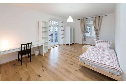 WG-Zimmer in München 845,00 € 14 m²